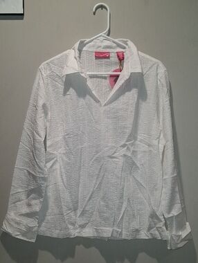 NWT "Vesi" Ladies Long Sleeve Top